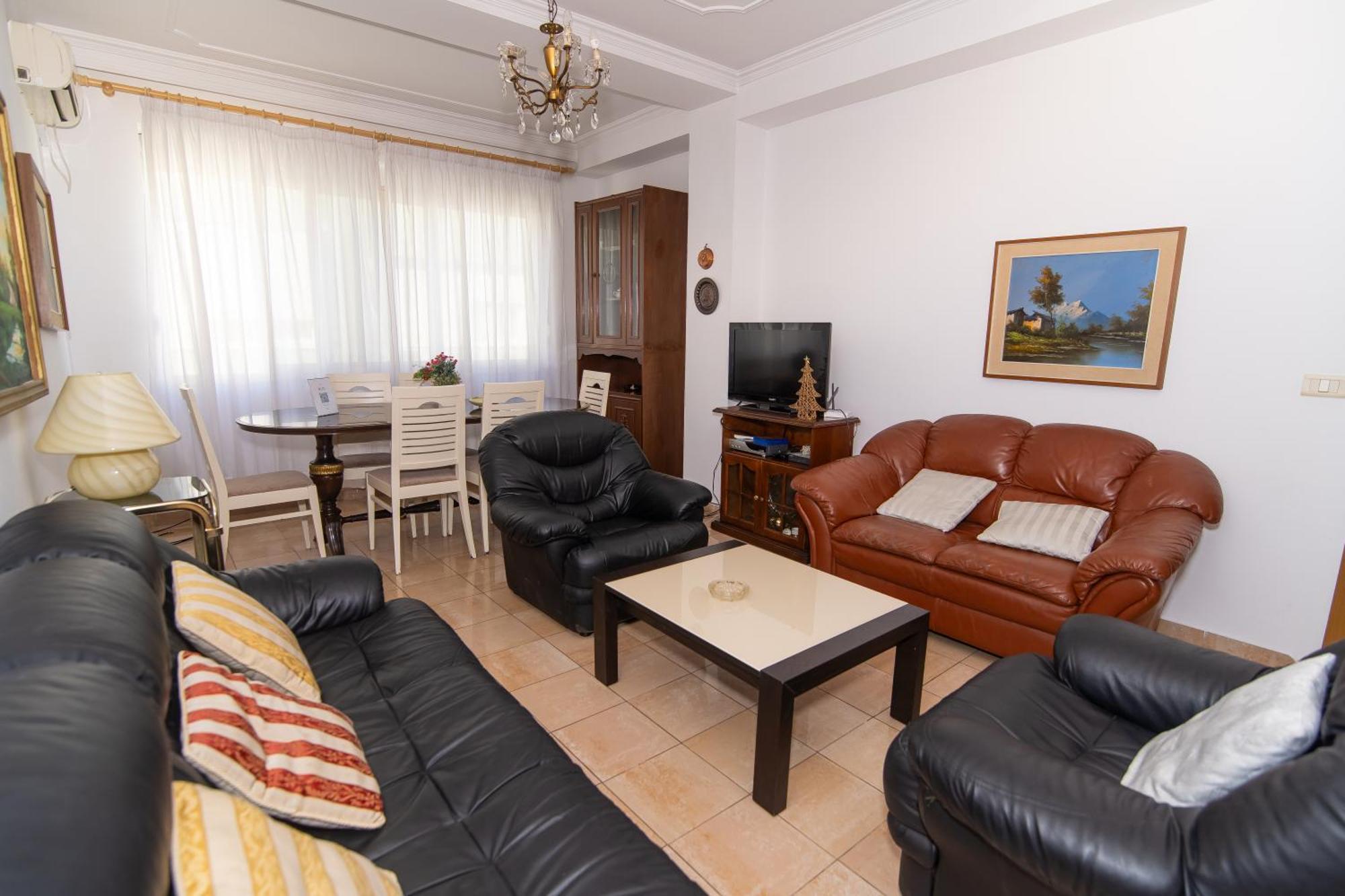 Vintage Blloku Apartment Tirana Buitenkant foto
