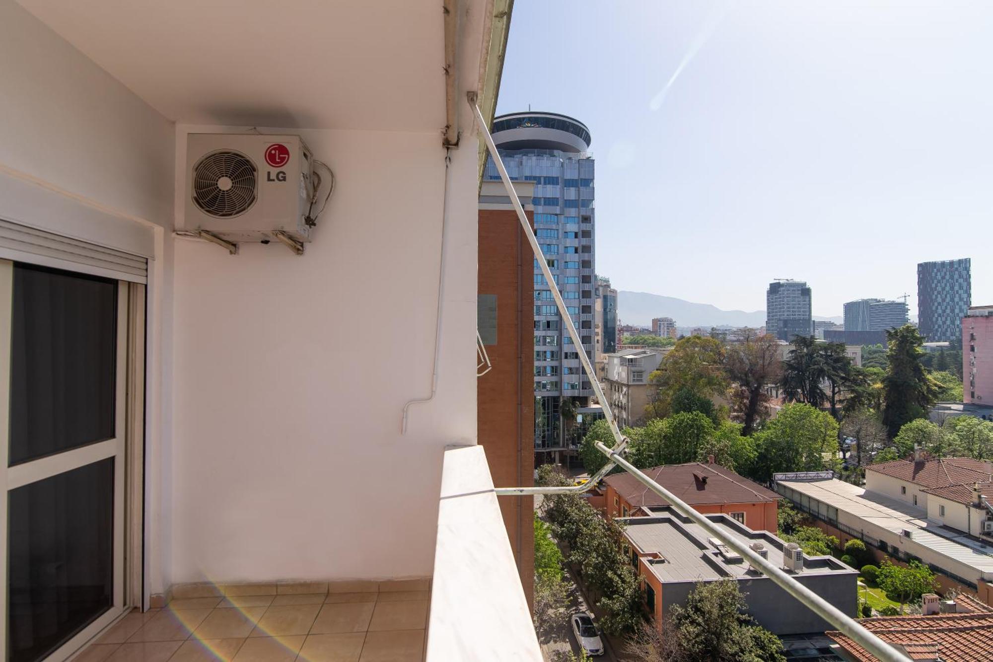 Vintage Blloku Apartment Tirana Buitenkant foto